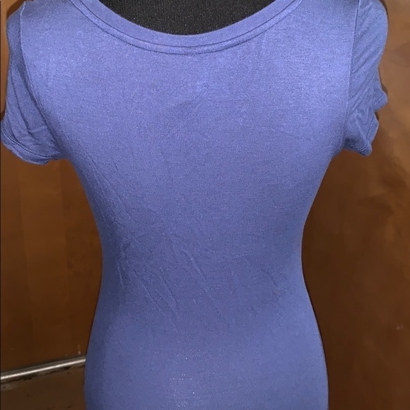 Eva Longoria, wine graphic tee! - Picture 3 of 6